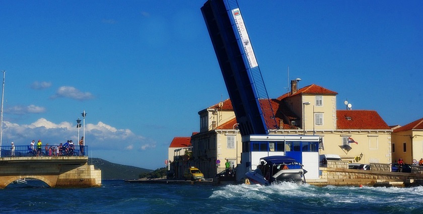 ponudadana, tisno
