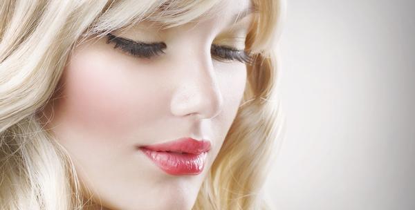 Divas style pramenovi, preljev, masaža vlasišta, maska, fen frizura te Moroccanoil tretman za 185kn umjesto 480kn