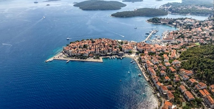 ponudadana, korčula