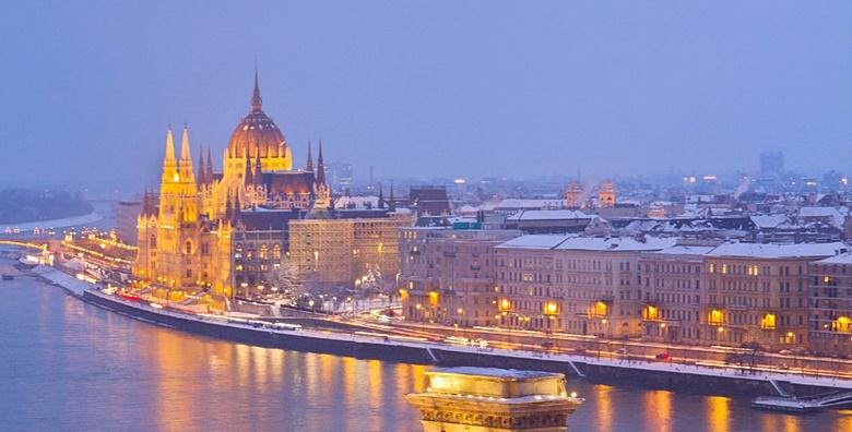 Advent u Budimpešti - 2 dana s doručkom u hotelu 3/4* za 450 kn!