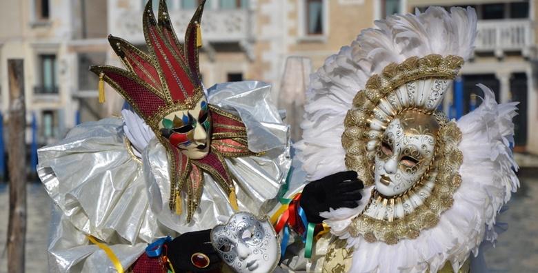 KARNEVAL U VENECIJI I OTOCI LAGUNE - posjetite grad koji ima najpoznatiji karneval u Europi te razgledajte simpatične otoke Burano i Murano za 489 kn!