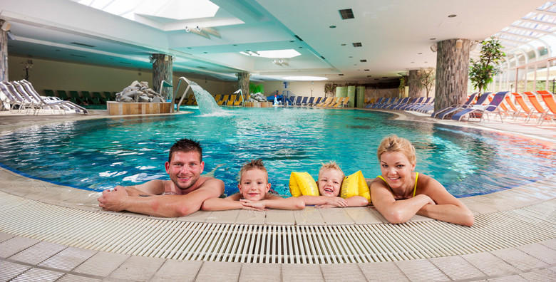 Moravske toplice - 1 noćenje s polupansionom u Hotelu Livada Prestige 5* i kupanjem za 991 kn!