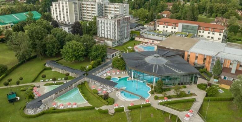 HOTEL RADIN 4* - 2 noćenja s polupansionom za 2 odraslih  uz neograničeno kupanje na termama i ulazak u Svijet sauna