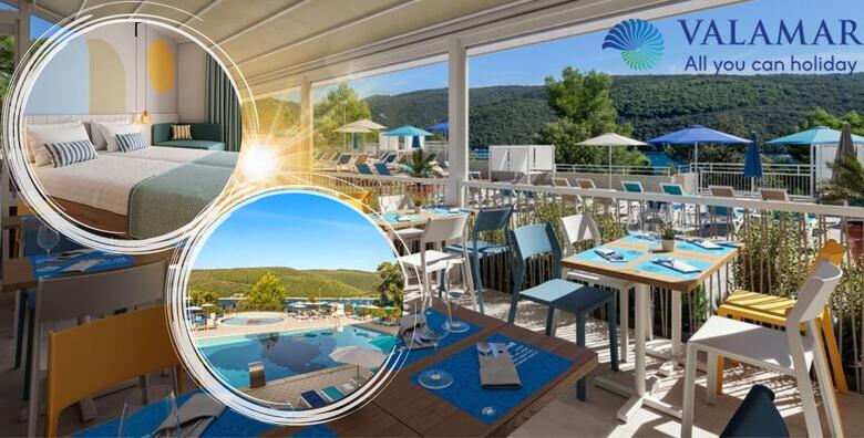 Ponuda dana: POČETAK LJETA U RAPCU, Sunny hotel & Residence by Valamar - 2 noćenja uz puni pansion za 3 osobe uz korištenje vanjskog bazena (Rabac Sunny Hotel & Residence)