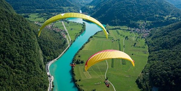 Paragliding - adrenalinski let u tandem letjelici s instruktorom  za 499kn umjesto 1.000kn!
