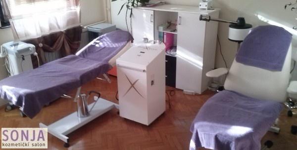 Radiofrekvencija lica liposomima zlata i hijalurona u Kozmetičkom salonu Sonja za 149kn!