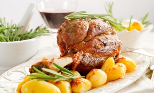 1kg janjetine sa ražnja ili ispod peke za 149kn!