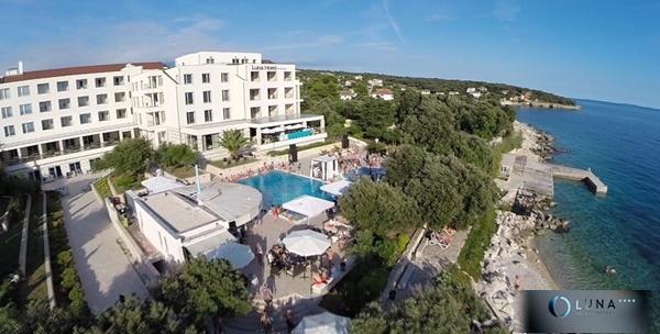 Uskrs, Pag, Luna Hotel**** – 4 dana za dvoje s polupansionom i unutarnjim bazenom za 1.839kn!