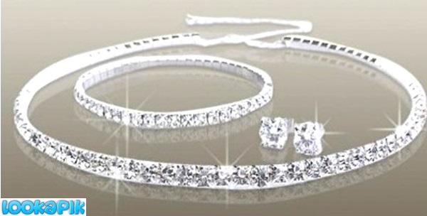 Ogrlica, naušnice i narukvica sa Swarovski kristalima – komplet nakita za 119kn!