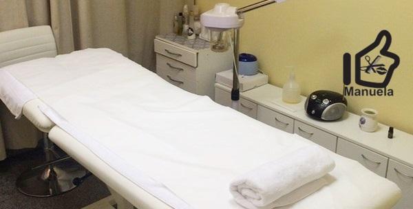 Medicinska ili estetska pedikura uz piling stopala i lakiranje noktiju u Studiju Manuela za 89kn!