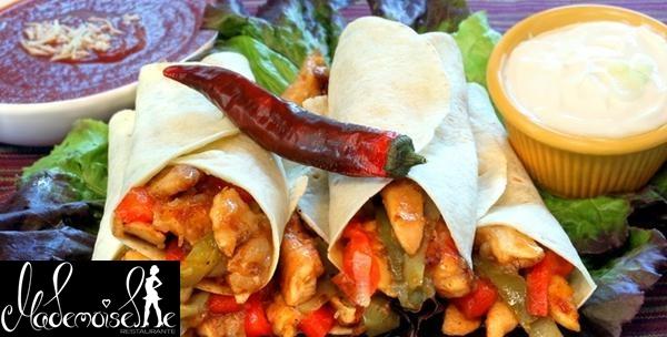 Meksička plata za troje - tortilje, burrito, hrustavci od sira i brokule, umaci te salata