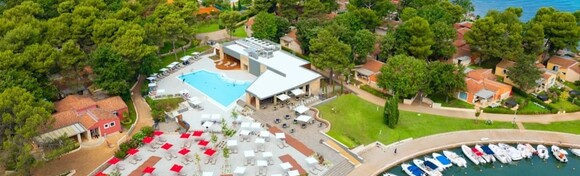 UMAG - opustite se tik uz more i stvorite nezaboravne obiteljske uspomene u istarskim vilama Istrian Villas 4* Plava Laguna