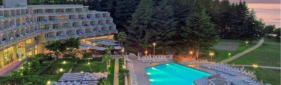 POREČ - spojite aktivni odmor i uživanje bez premca uz raznovrsnu ponudu Plava Resorta u Hotelu Mediteran Plava Laguna 3*