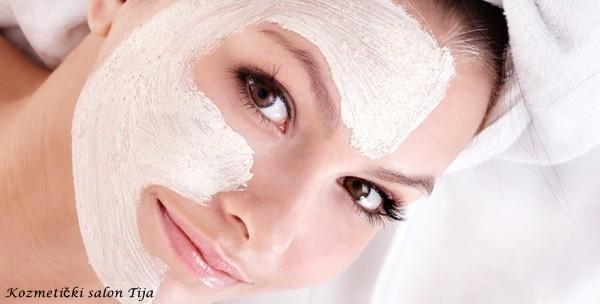 Čišćenje lica, masaža vrata i dekoltea te korekcija obrva ili depilacija nausnice za 89kn!