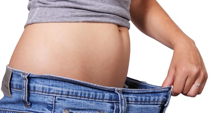 8 bodywrapping, 8 anticelulitnih masaža trbuha i 8 RF trbuha