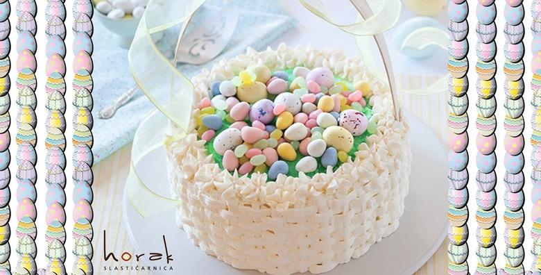 Uskršnja torta od lješnjaka aranžirana u obliku košarice s pisanicama za samo 65kn!