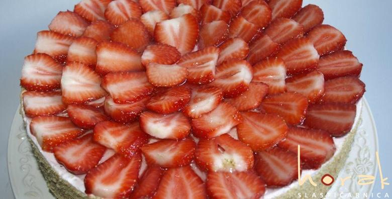 Torta s jagodama – obiteljska torta slastičarne Horak za samo 49kn!