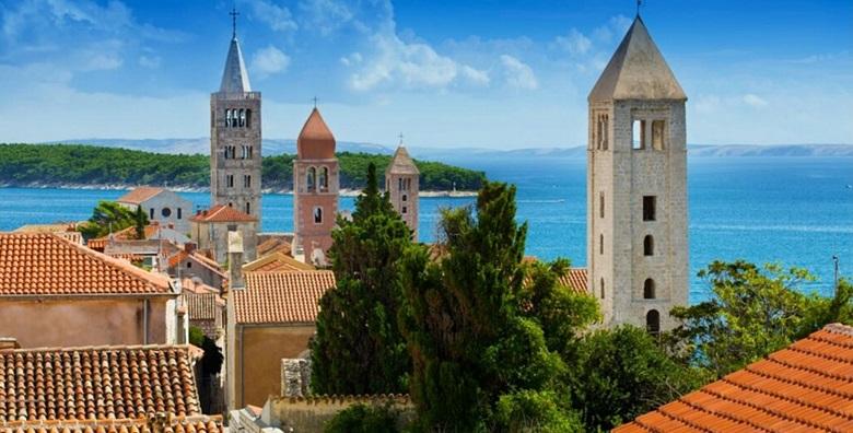 [RAB] Barbat – provedite 3 dana na “sretnom otoku” kojega krasi čak 30 pješčanih plaža i slikovitih uvala za 399 kn!