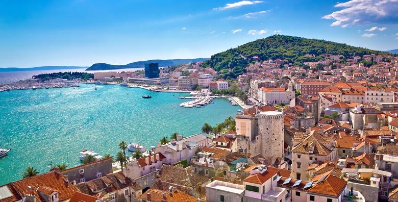[SPLIT] 3 dana za 4 osobe u apartmanu*** u centru grada uz balkon i predivan pogled na Marjan za 799 kn!