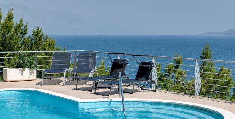[OMIŠ] Ruskamen – 3 dana za 4 ili 5 osoba u Apartmanima Majda**** od 499 kn!