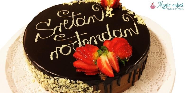 Čokoladna torta ili torta od višanja s natpisom po vašem izboru iz Slastičarnice Magic cakes – ove godine zasladite Valentinovo za 144 kn!