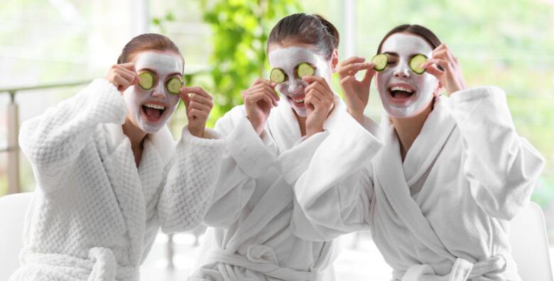 WELLNESS PROSLAVA – idealno rješenje za proslave rođendana, djevojačkih  ili jednostavno druženje s prijateljicama uz infracrvenu saunu i detoksifikaciju