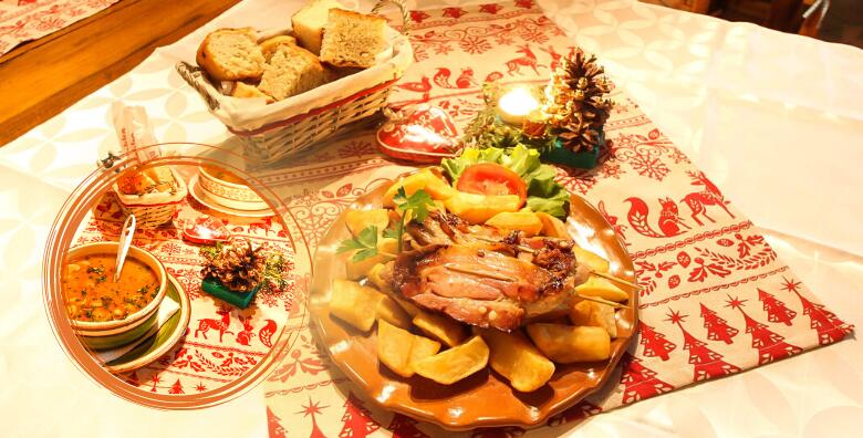 Gurmanski blagdani u Staroj Vodenici - ručak ili večera u 3 slijeda za dvije osobe uz pečenu vratinu u umaku od gljiva, restani krumpir, patku s mlincima, juhu, salatu i desert