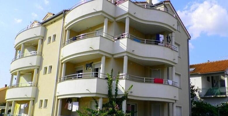 Biograd na Moru - 2, 3, 4 ili 6 noćenja za 2 ili 4 osobe od 304 kn!
