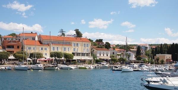 Malinska - 3 dana s doručkom za dvoje