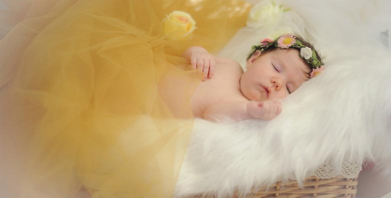 Profesionalno fotografiranje beba do 3 mjeseca – prve dane svojih mališana zabilježite na najslađi mogući način za 850 kn!