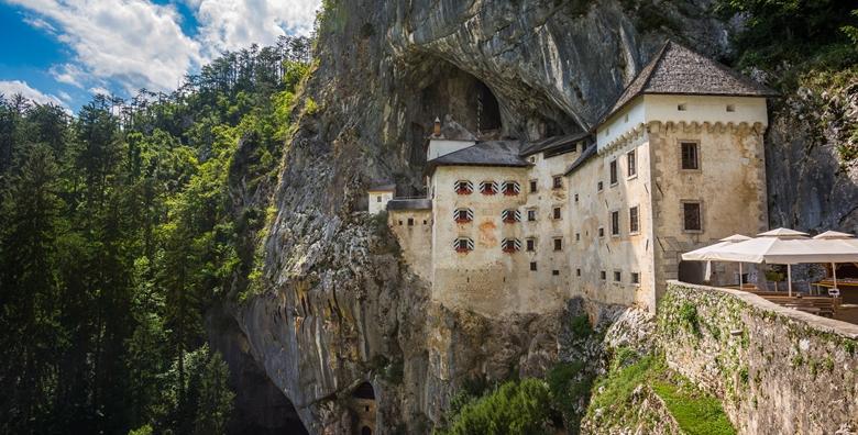 Postojnska jama i Predjamski grad - izlet s prijevozom
