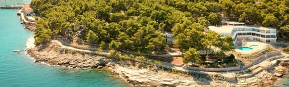LJETNI ODMOR U HOTEL HVAR 3* - ALL INCLUSIVE obiteljski odmor od 2, 3 ili 5 noćenja za 2 odraslih i do 2 djece uz korištenje vanjskog bazena