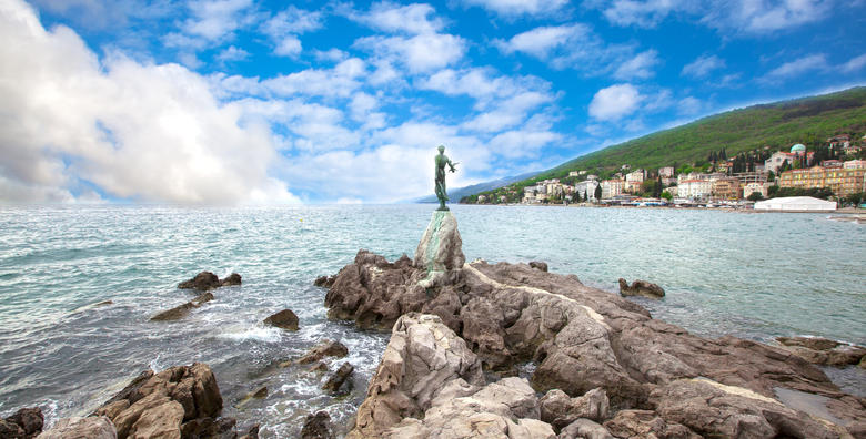 Hotel Mozart***** - 2 noćenja za dvoje uz korištenje wellnessa i fitnessa za 1.390 kn!
