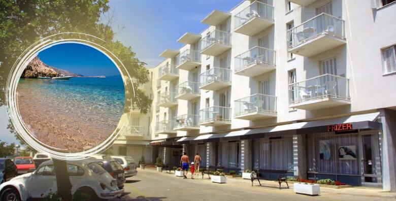 Ponuda dana: OMIŠALJ, Otok KRK - priuštite si savršeno ljeto na TOP destinaciji uz 2 ili 3 noćenja s polupansionom za dvoje + RUČAK GRATIS u Hotelu Adriatic 2* (Hotel Adriatic 2*)
