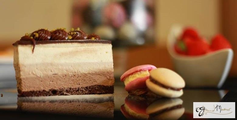 Naručite tortu iz snova - Sacher, Ledeni vjetar, ABC Cheesecake sa šumskim voćem, Bounty-kokos ili torta s 3 vrste čokolade