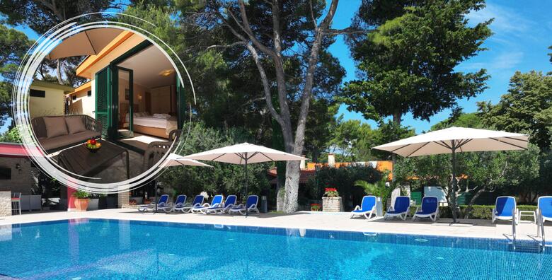 Kraj ljeta u mediteranskom selu 3*