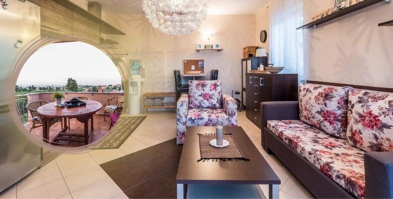 POPUST: 50% - UGLJAN - priuštite si pravu uživanciju uz neograničeno korištenje vanjskog bazena i 5 ili 7 noćenja u simpatično uređenom Apartmanu Maša za do 4 osobe od 1.890 kn! (Apartmani Maša 3*)