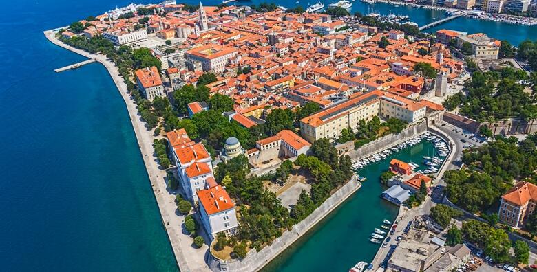 Ponuda dana: Zadar i Nin - oduševite se ljepotom sjeverne Dalmacije, dotaknite palac Grgura Ninskog za sreću i doživite dašak drevnog Rima u Zadru za 249 kn! (Smart TravelID kod: HR-AB-01-070116312)