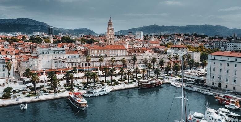 Zadar, Šibenik, Trogir, Split - 2 noćenja s polupansionom u hotelu 3* u Šibeniku za 699 kn!