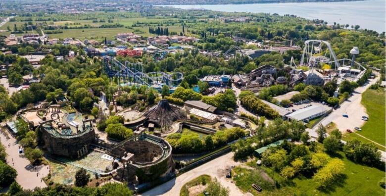 VERONA I GARDALAND - posjetite romantičnu Veronu i odmorite uz 1 noćenje s doručkom u hotelu 4* te se zabavite u najpoznatijem talijanskom zabavnom parku