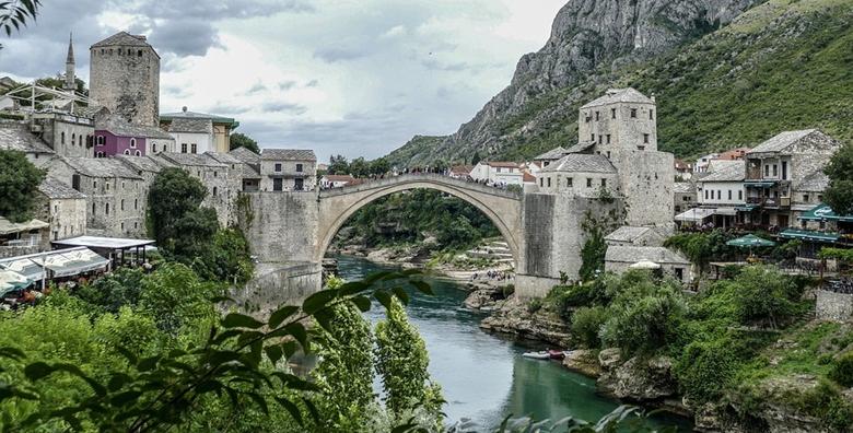 Mostar 3* - 2 noćenja za dvoje u apartmanu nekoliko koraka od čuvenog Starog mosta za 450 kn!