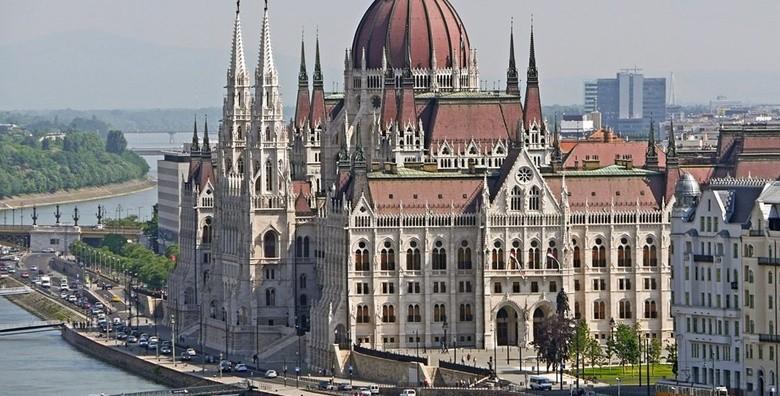 Budimpešta - 2 dana s doručkom u hotelu**** i prijevozom za 419 kn!