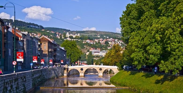 Sarajevo i Jajce - 2 dana s doručkom u hotelu**** i prijevozom za 419 kn!
