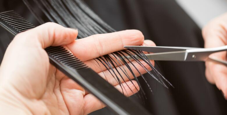 POPUST: 34% - Obnovite svoju kosu profesionalnim Keune proizvodima i odlučite se za pramenove, šišanje, fen frizuru, obnavljajuću masku i ampulu u salonu Colette (Beauty salon Colette)