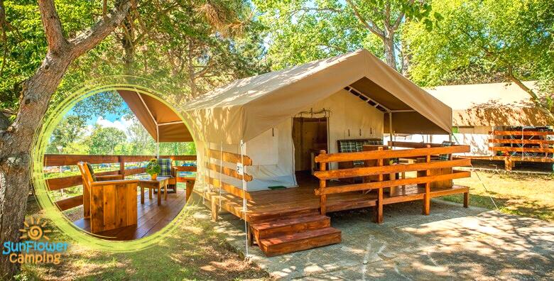 GLAMPING ODMOR – rezervirajte luksuzno kampiranje u Kampu Veli Jože Savudrija 3* uz 1 ili više noćenja za do 5 osoba u potpuno opremljenom Deluxe šatoru u blizini mora