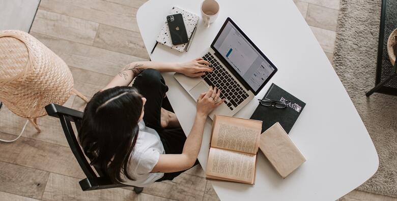 Online uživo tečaj njemačkog jezika u realnom vremenu – savladajte A1 stupanj konverzacijskog početnog tečaja uz 40 nastavnih sati po odličnoj cijeni za 899 kn!