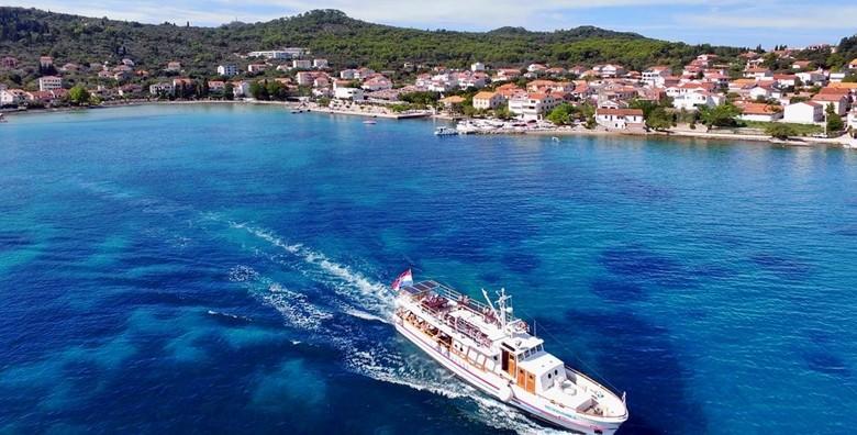 Ugljan - 1 noćenje s polupansionom za 2 osobe i dijete do 10g za 599 kn!