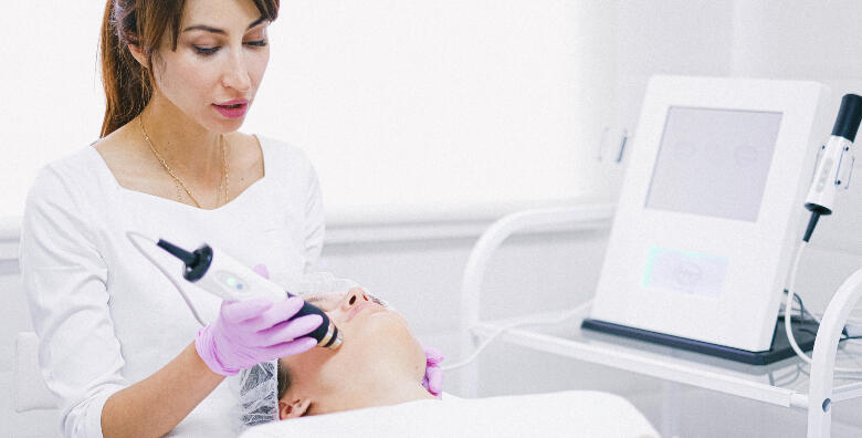 Ultrazvuk i pregled štitnjače u Poliklinici Đurić za 199 kn!