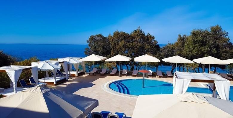 Pag, La Luna Island Hotel 4*