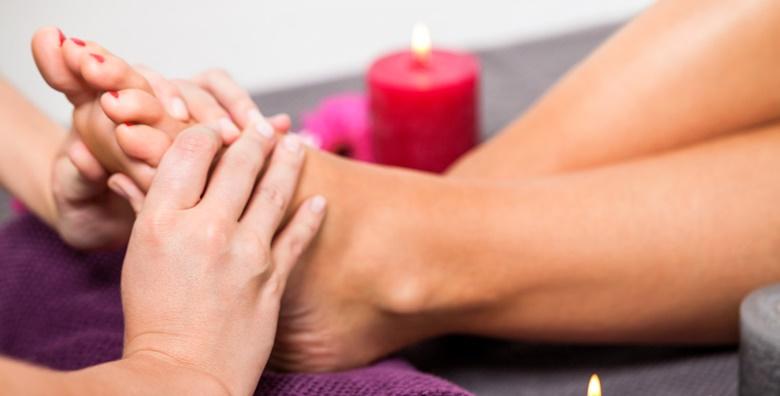 POPUST: 39% - Medicinska pedikura uz masažu stopala ili estetska pedikura i trajni lak - ugodite stopalima njegujućim tretmanima već od 79 kn! (Studio Danija)